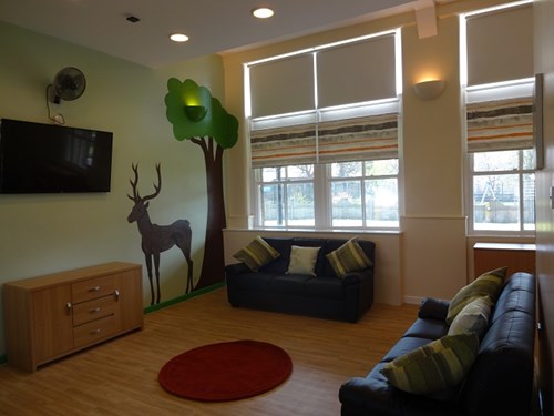 Valley View lounge
