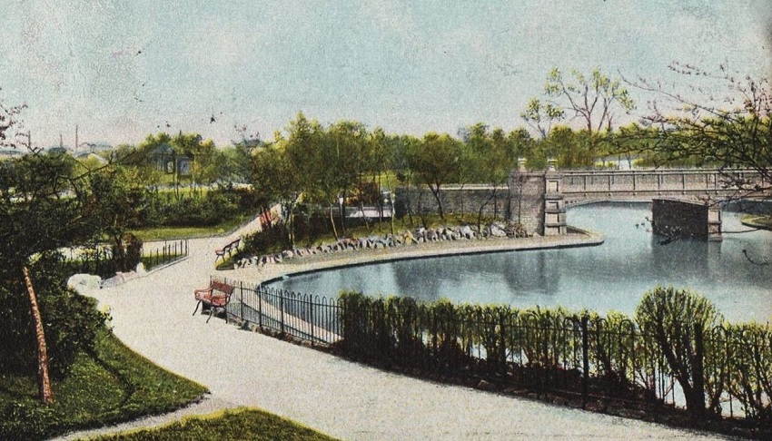 Postcard of Horton Park in 1904.